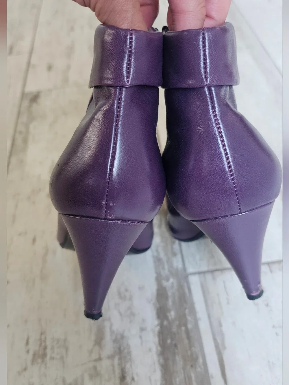 Steve Madden Purple Leather Women's Ankle Boots - Sleek Pointed Toe 80's - 10